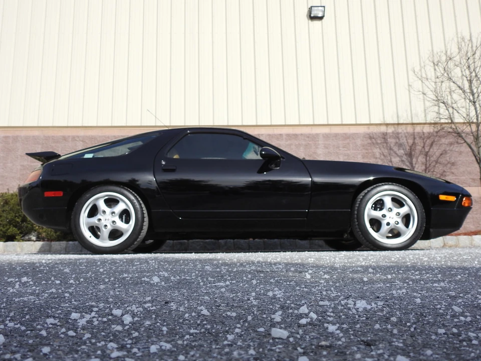 1994 Porsche 928 GTS - Image 7 of 31