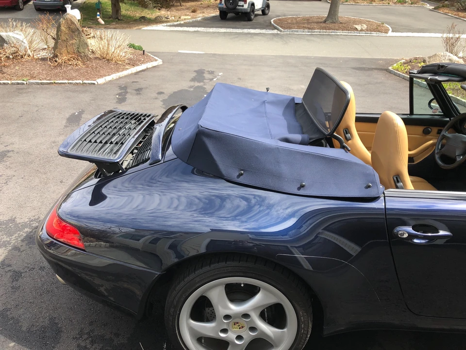 1996 Porsche 993 Carrera - Image 10 of 31