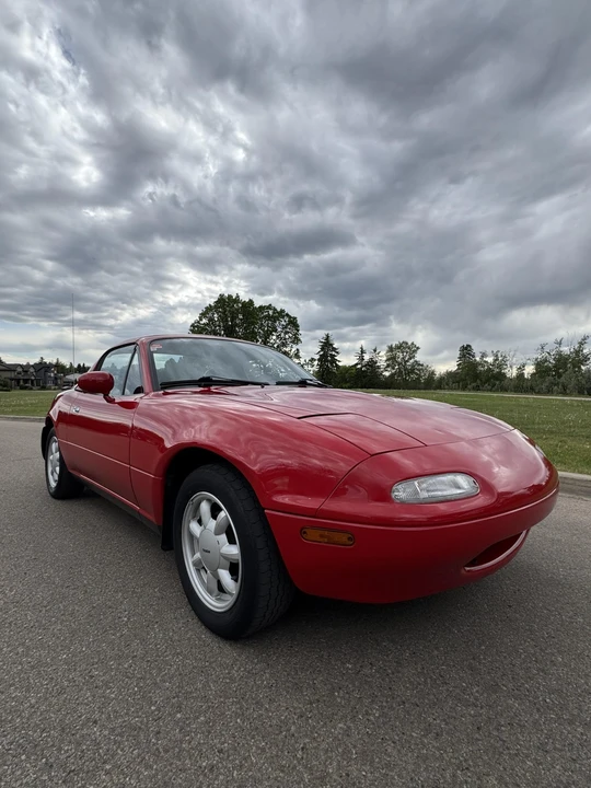 1990 Mazda NA MX-5 Miata - Image 2 of 31