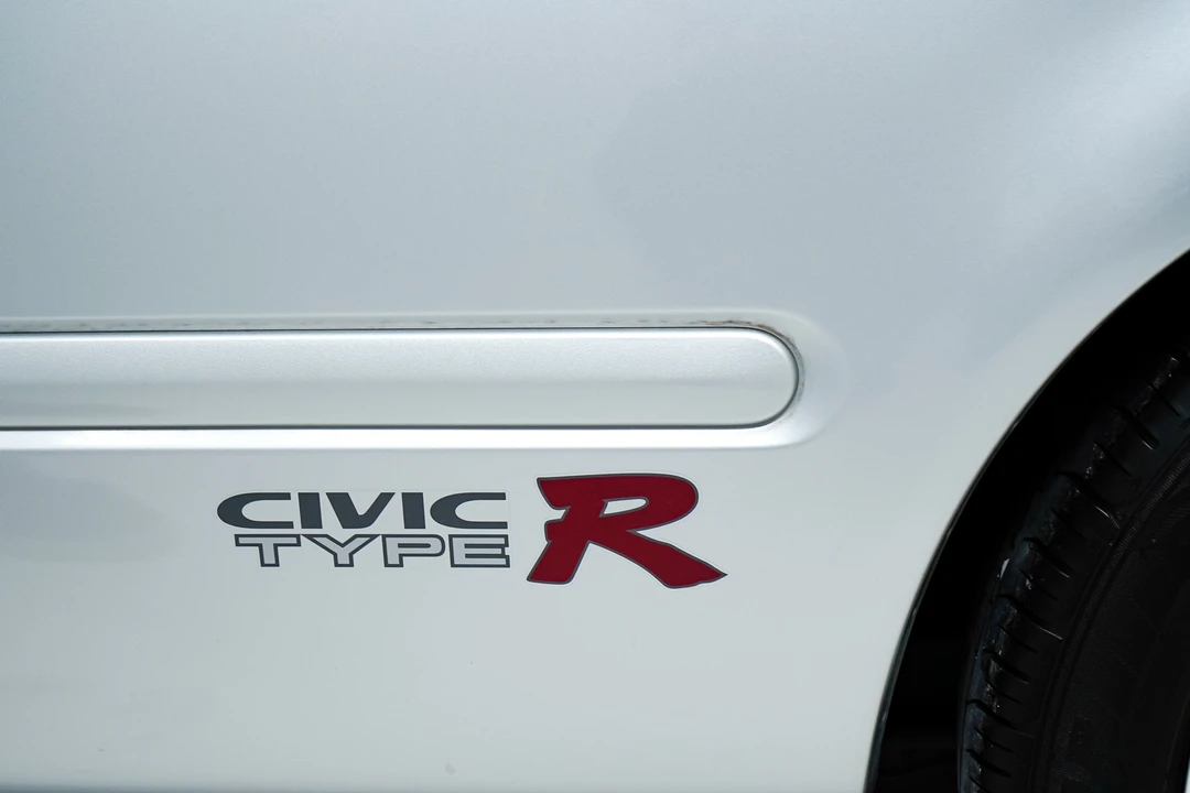 1997 Honda EK9 Civic Type R - Image 17 of 31