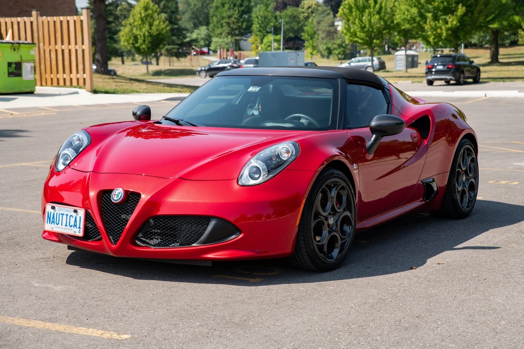 2017 Alfa Romeo 4C Spider - Image 2 of 31