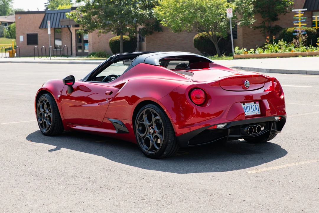 2017 Alfa Romeo 4C Spider - Image 12 of 31