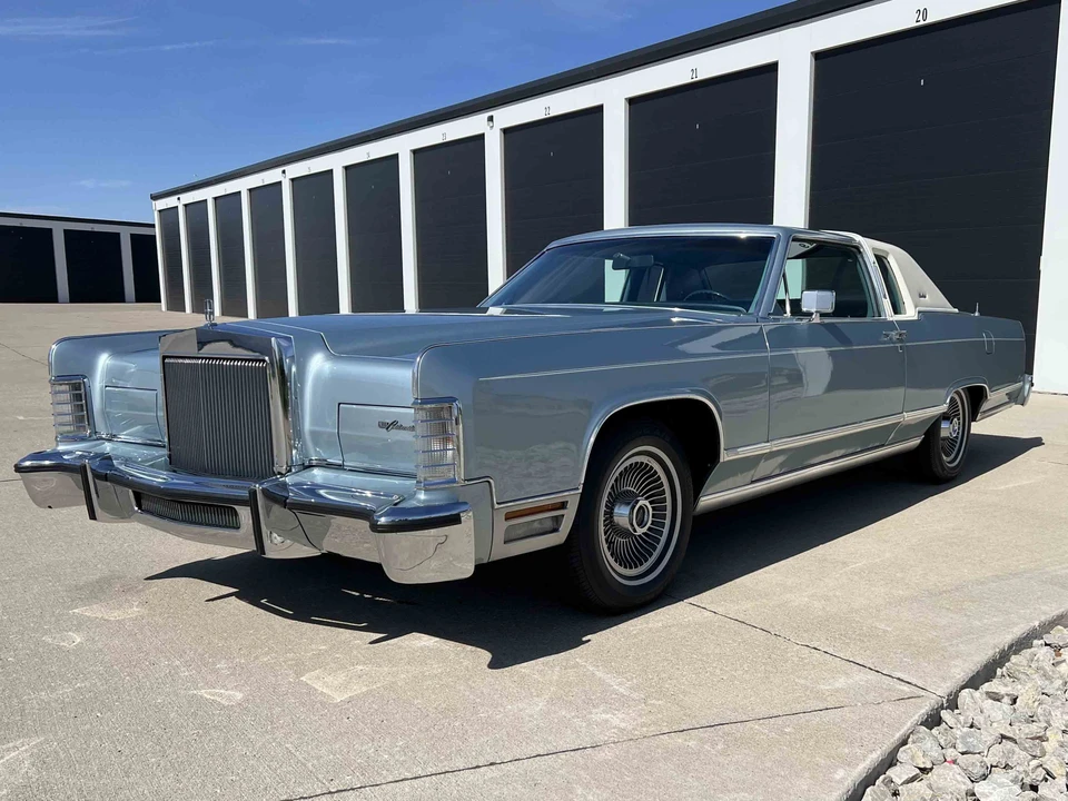 1979 Lincoln Continental 5th Gen - Image 7 of 31