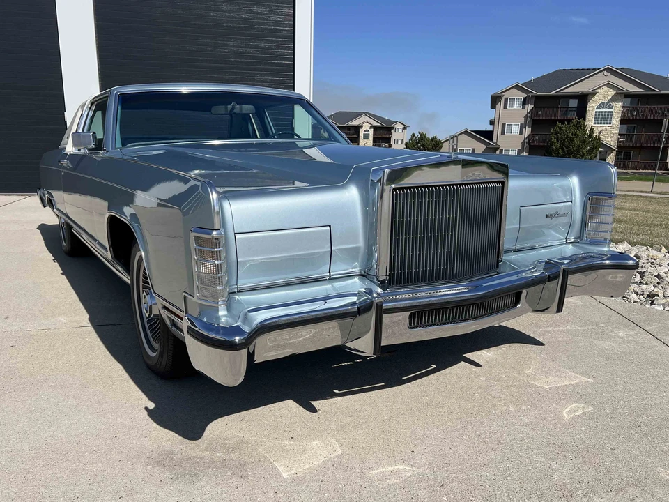 1979 Lincoln Continental 5th Gen - Image 4 of 31