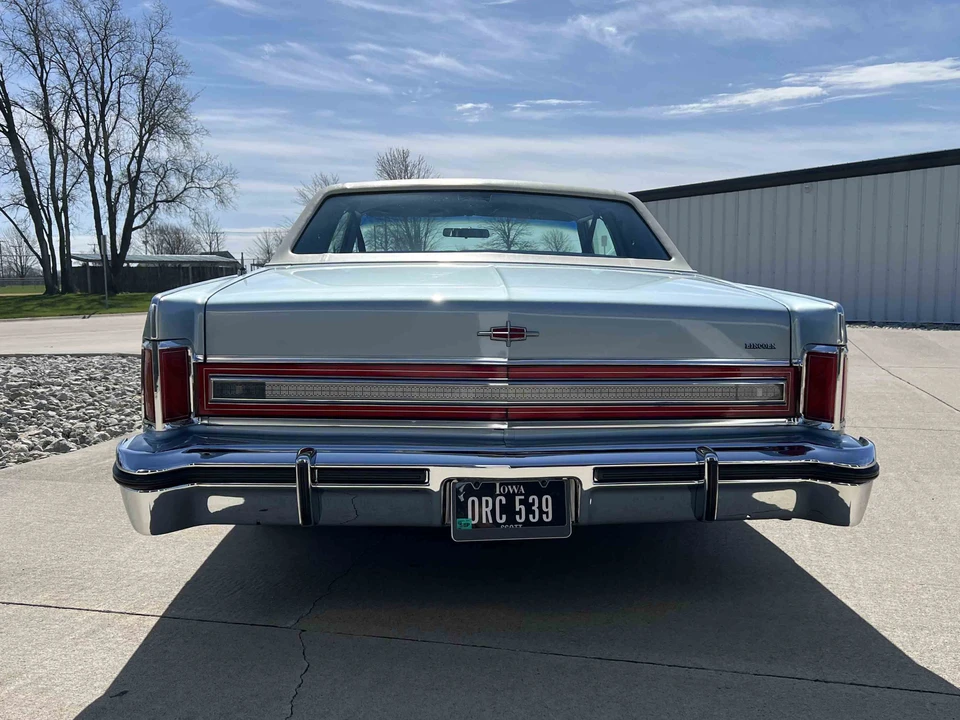1979 Lincoln Continental 5th Gen - Image 10 of 31