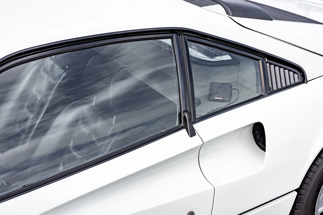 1983 Ferrari 308 GTB QV - Image 17 of 31