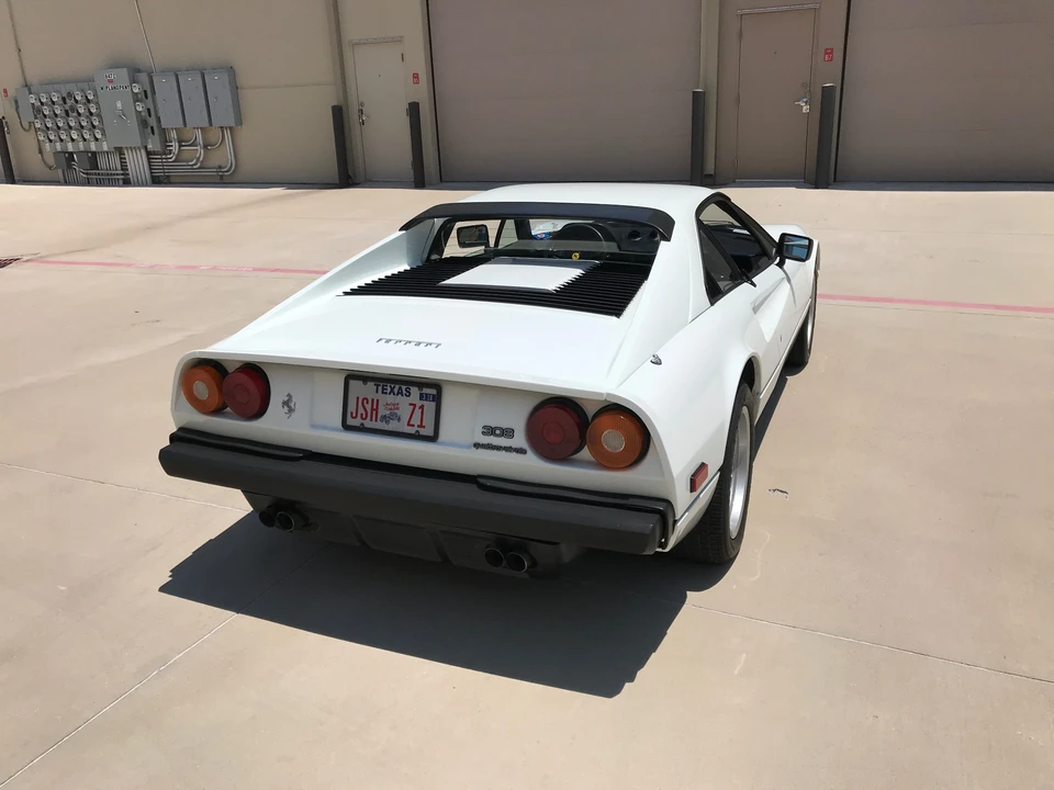 1983 Ferrari 308 GTB QV - Image 13 of 31