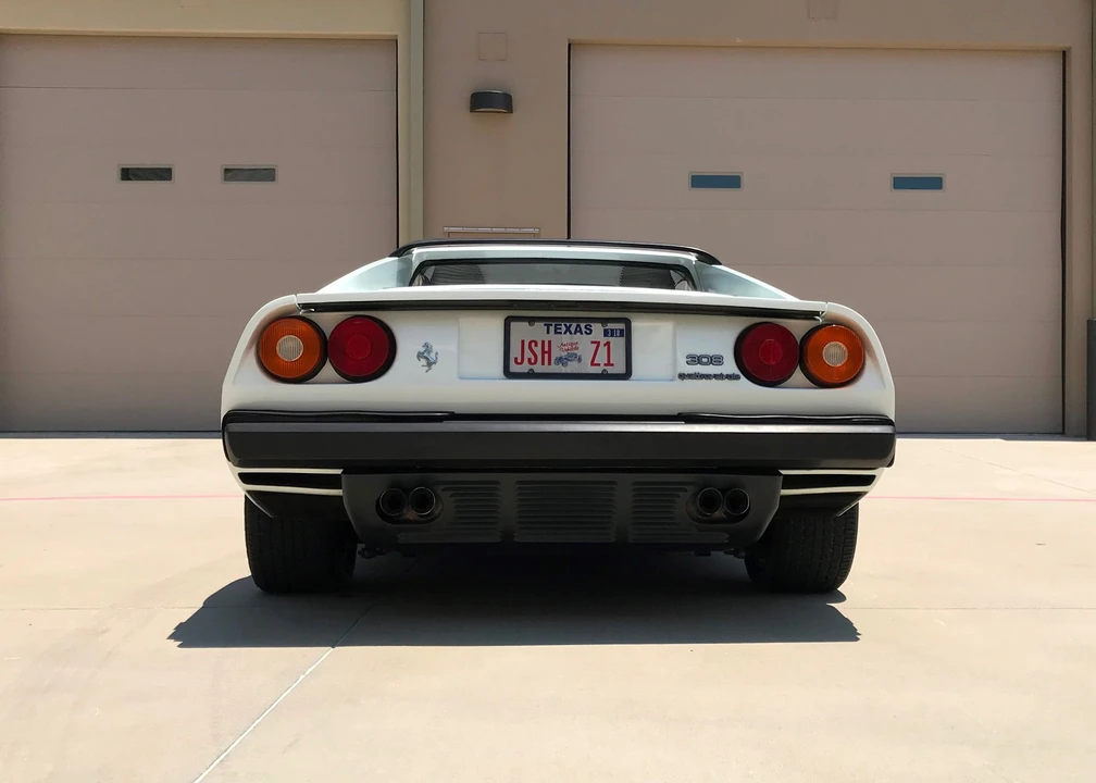 1983 Ferrari 308 GTB QV - Image 11 of 31