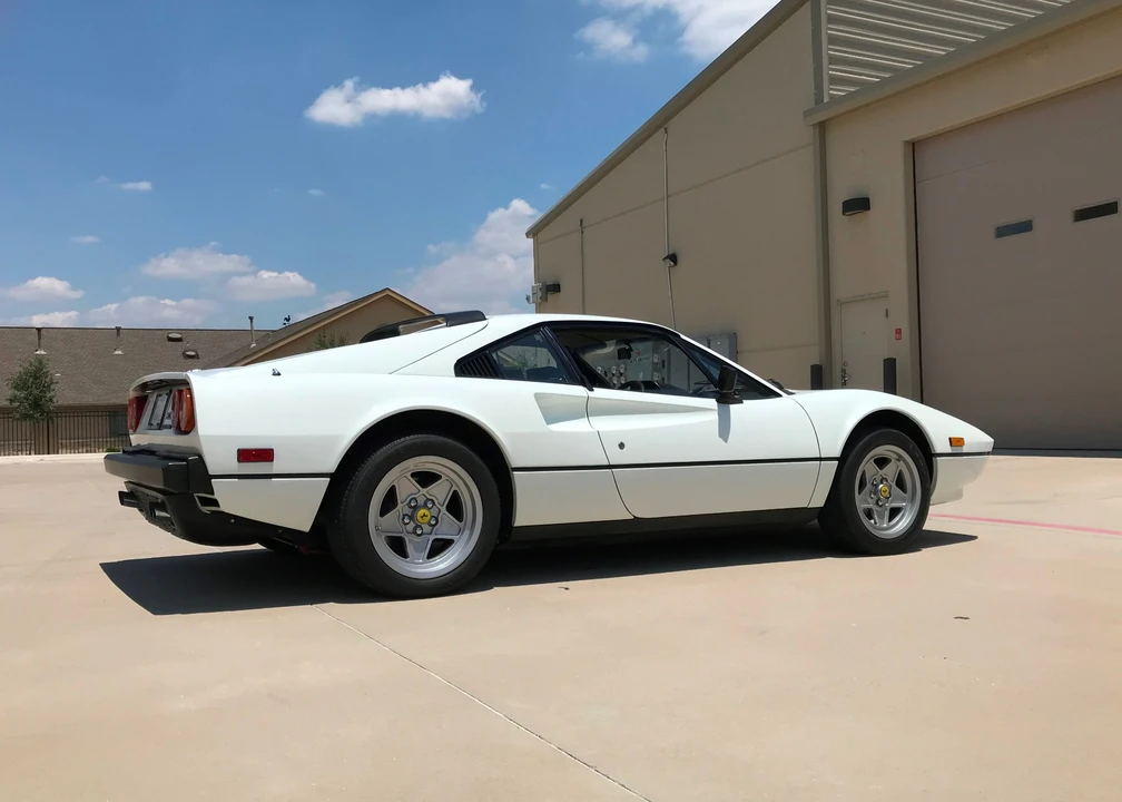 1983 Ferrari 308 GTB QV - Image 18 of 31