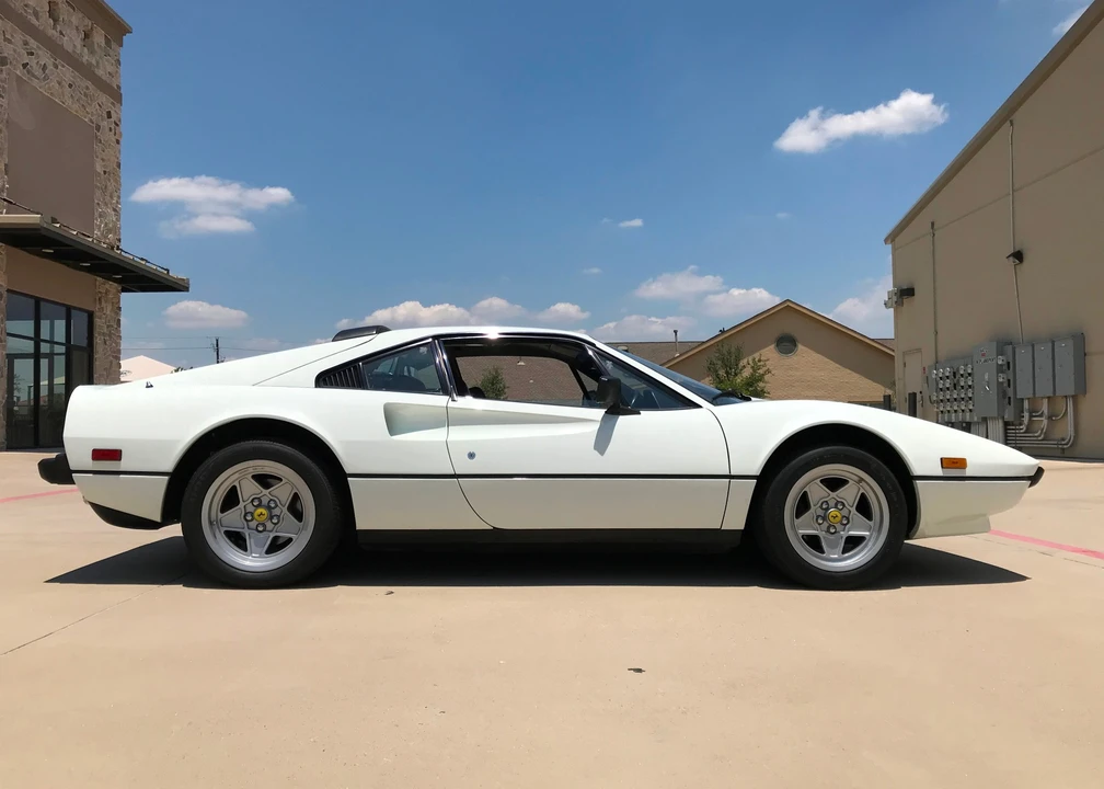 1983 Ferrari 308 GTB QV - Image 20 of 31