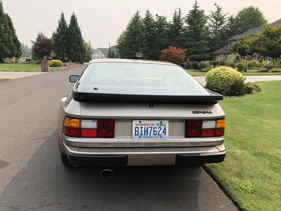 1983 Porsche 944 - Image 11 of 31