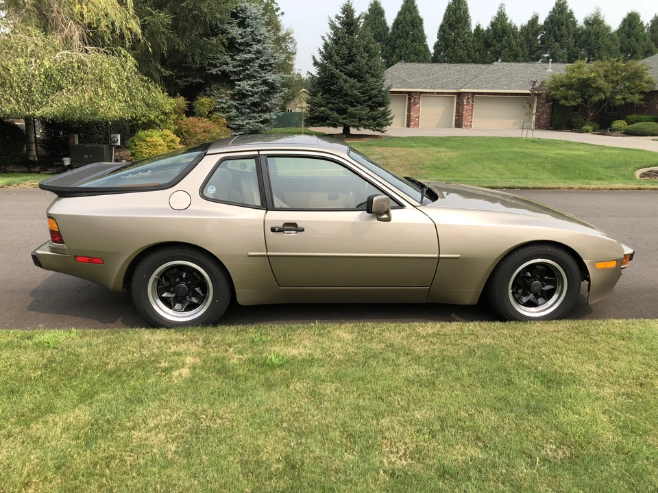 1983 Porsche 944 - Image 13 of 31