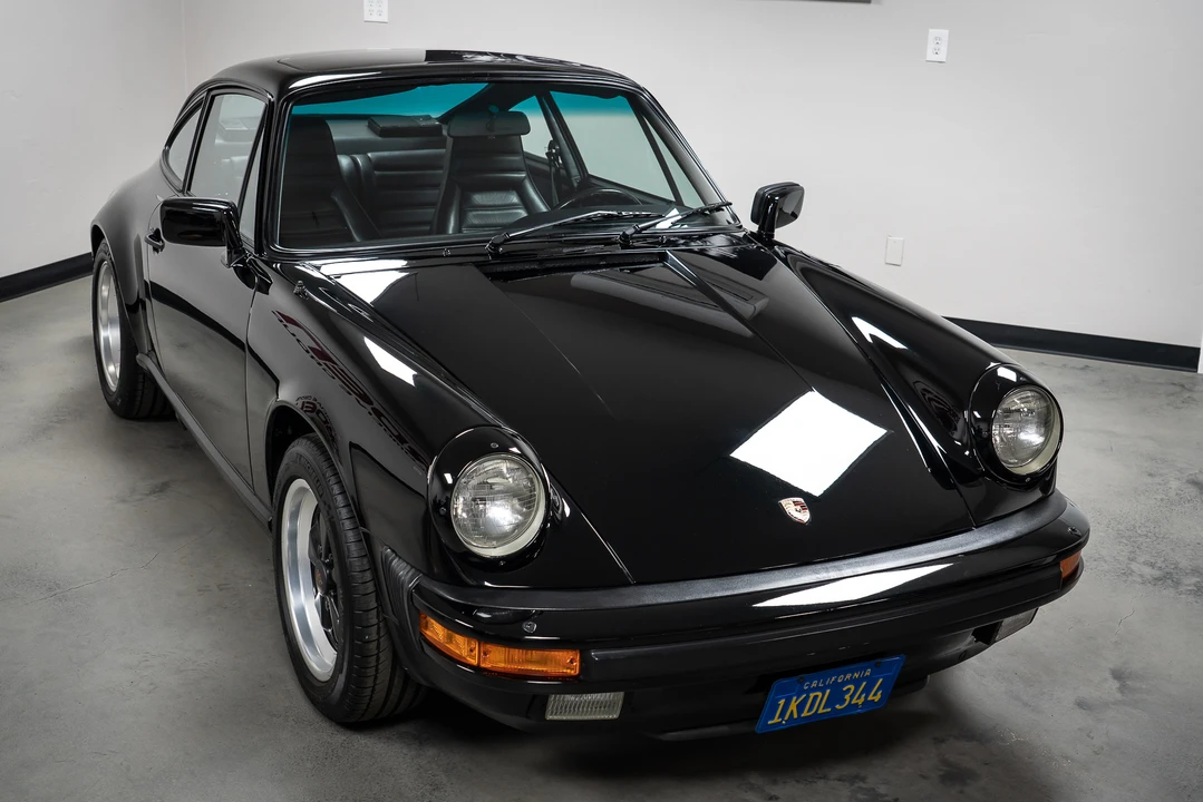 1984 Porsche 911 Carrera 3.2 - Image 18 of 31
