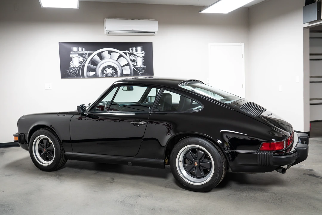 1984 Porsche 911 Carrera 3.2 - Image 8 of 31