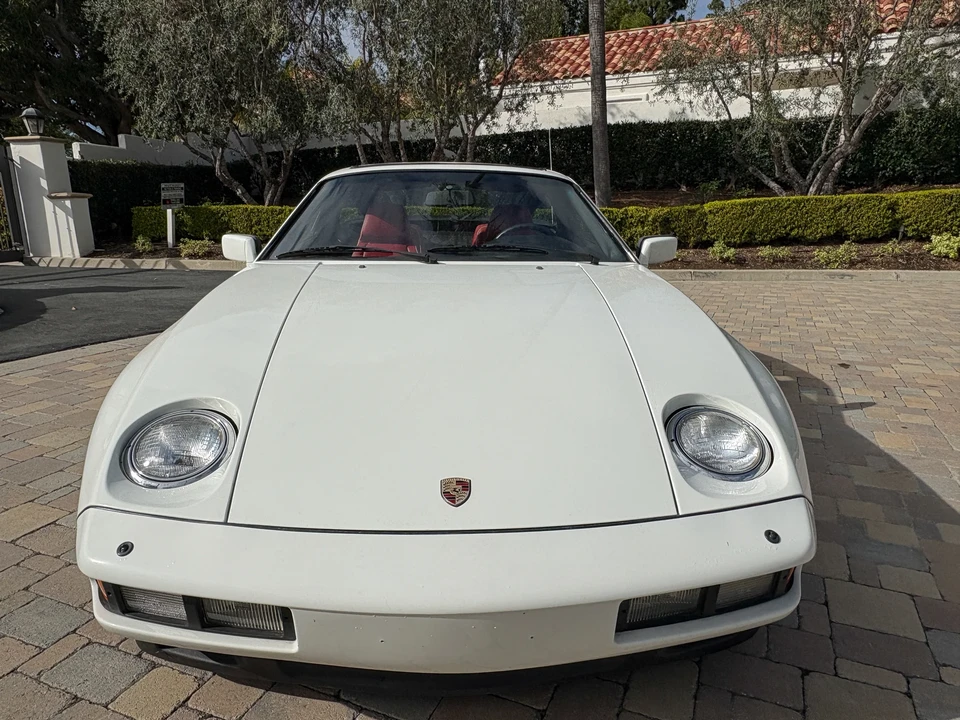 1984 Porsche 928 S - Image 16 of 31
