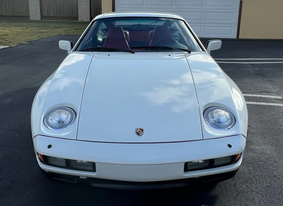 1984 Porsche 928 S - Image 10 of 31