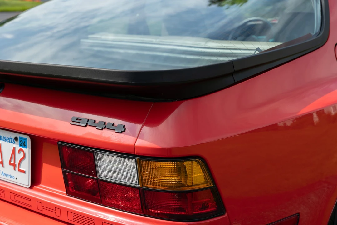 1984 Porsche 944 - Image 26 of 31