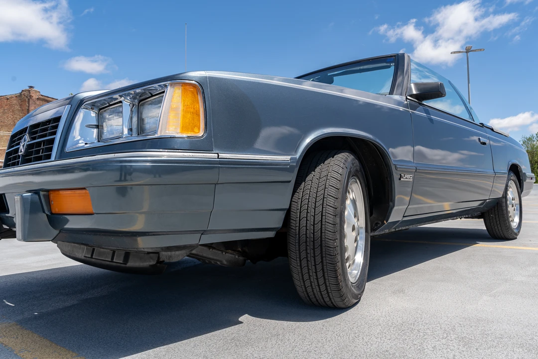 1986 Dodge 600 - Image 23 of 31