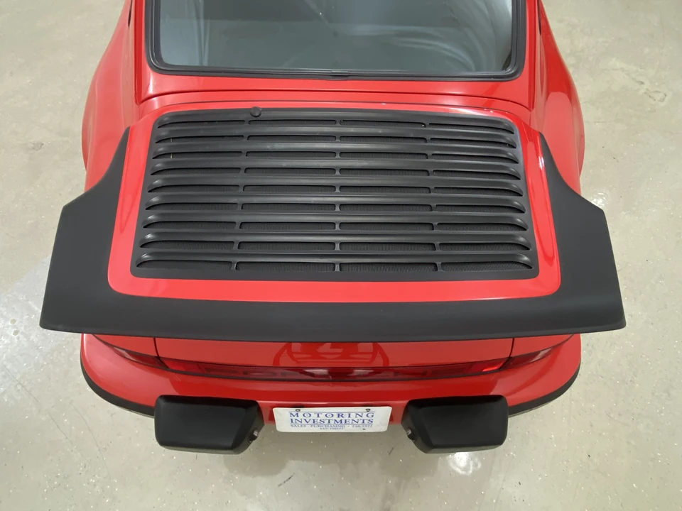 1986 Porsche 911 Carrera 3.2 - Image 25 of 31