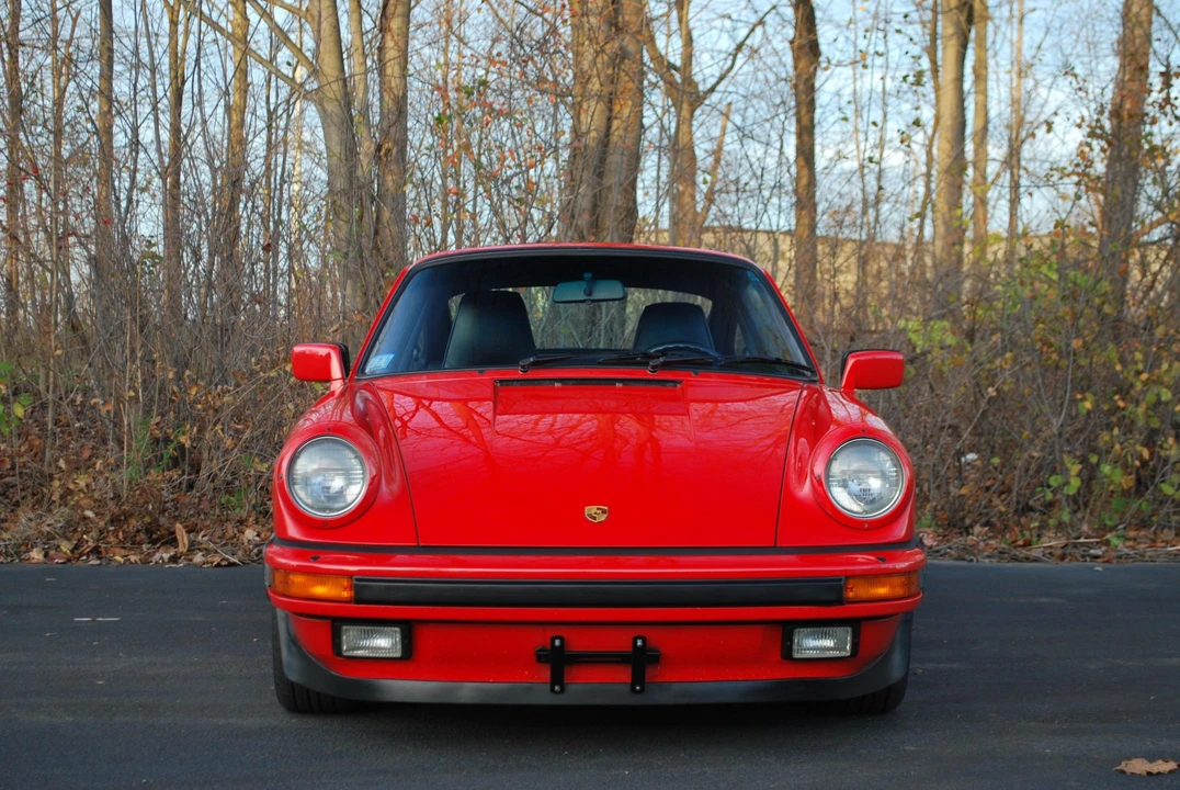 1986 Porsche 911 Carrera 3.2 - Image 6 of 31