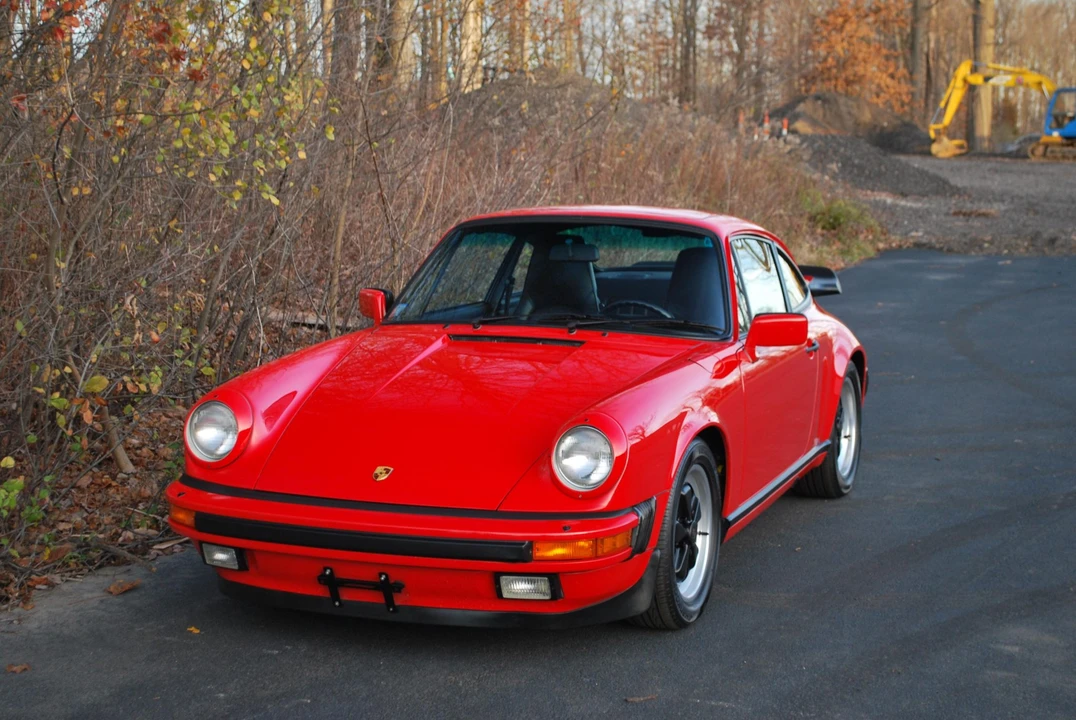 1986 Porsche 911 Carrera 3.2 - Image 4 of 31