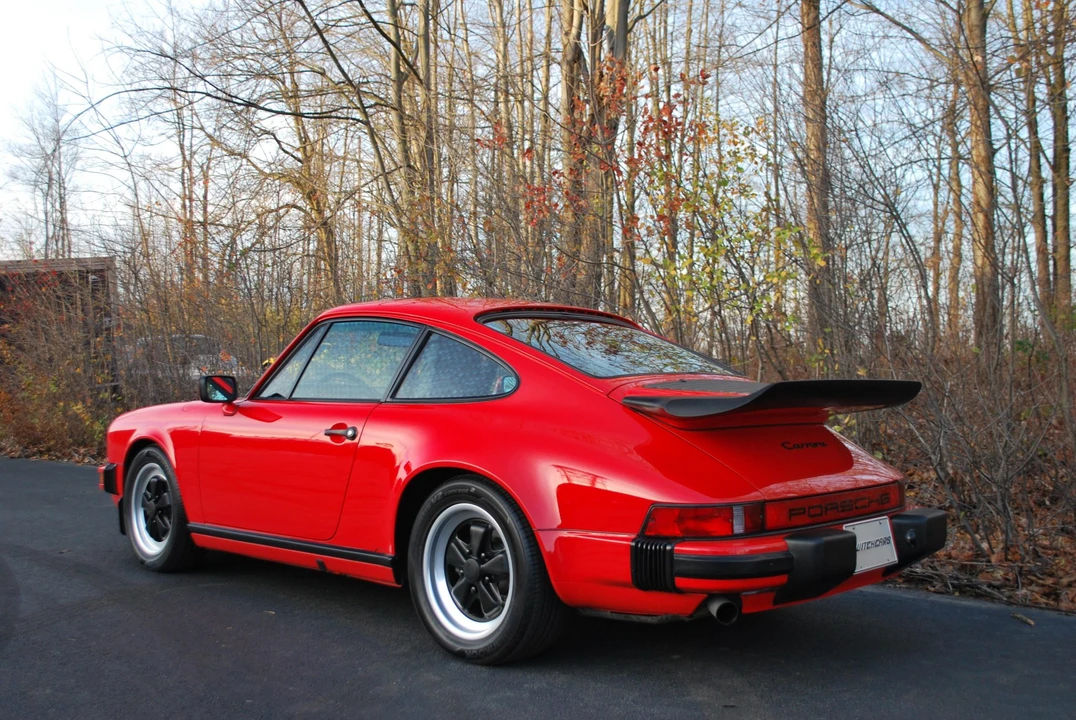 1986 Porsche 911 Carrera 3.2 - Image 17 of 31