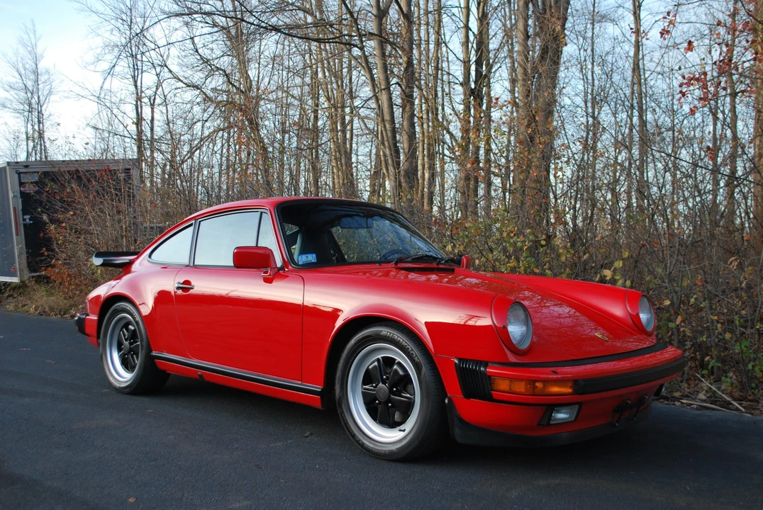 1986 Porsche 911 Carrera 3.2 - Image 9 of 31