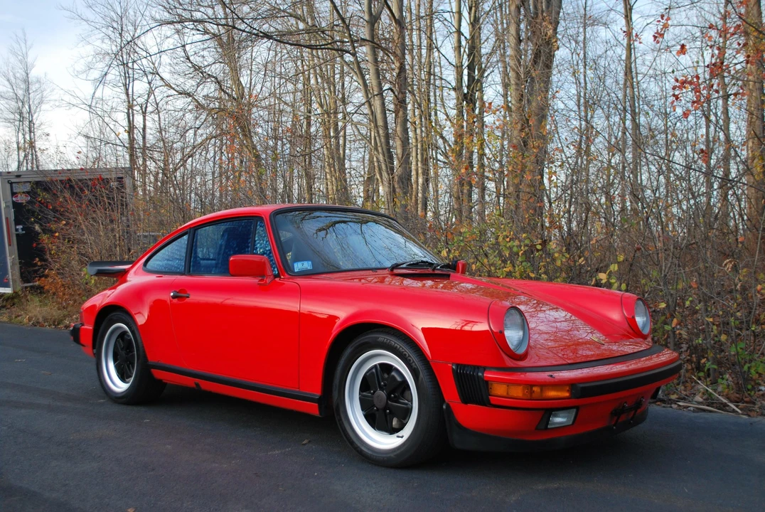 1986 Porsche 911 Carrera 3.2 - Image 8 of 31
