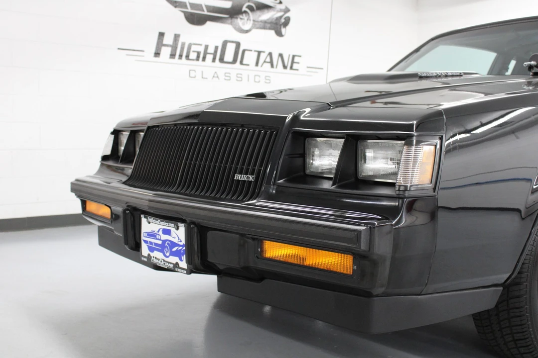 1987 Buick Grand National - Image 27 of 31