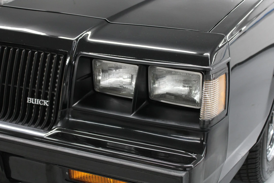 1987 Buick Grand National - Image 26 of 31