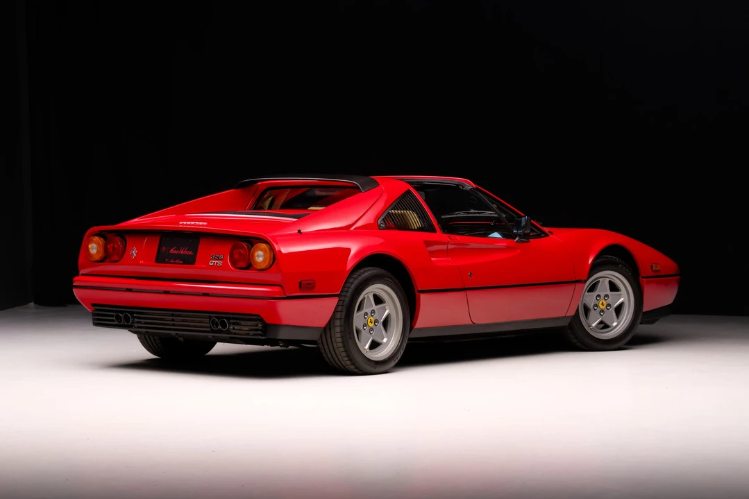 1987 Ferrari 328 GTS - Image 9 of 31