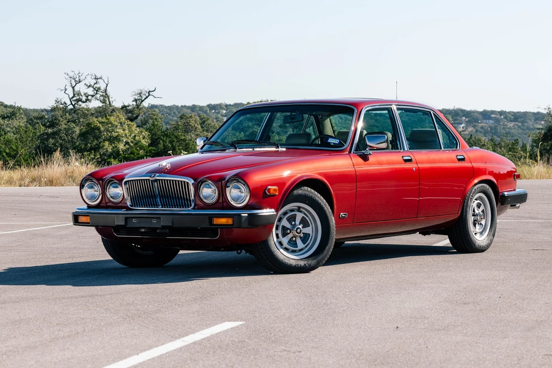 1987 Jaguar XJ Series 3 - Image 2 of 31