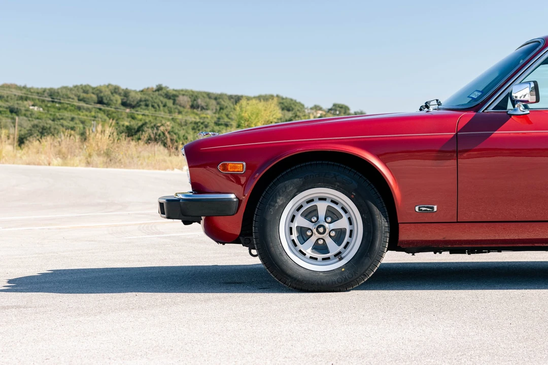 1987 Jaguar XJ Series 3 - Image 17 of 31