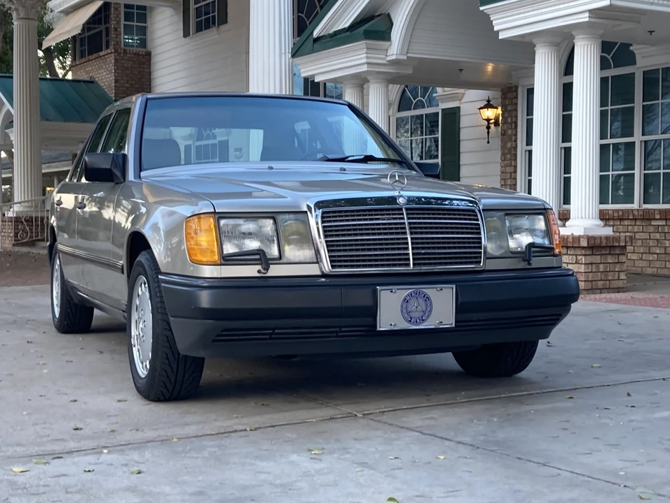 1987 Mercedes-Benz W124 E-Class - Image 5 of 31