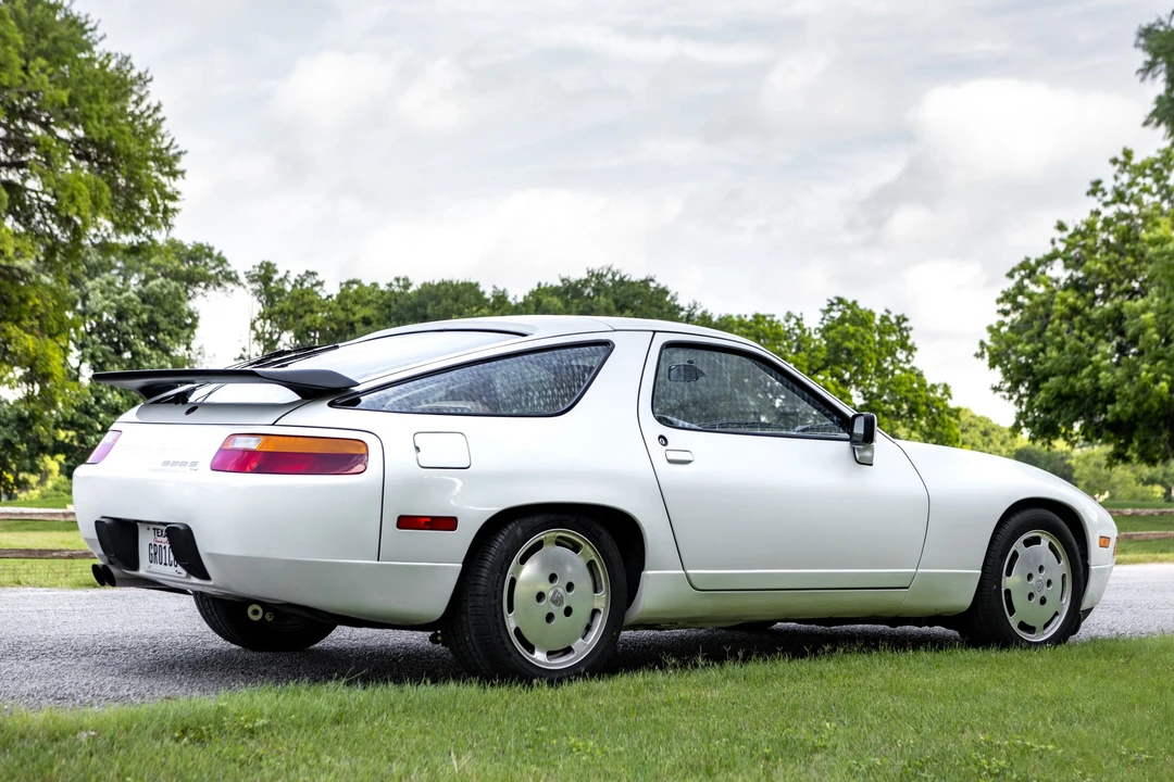 1987 Porsche 928 S4 - Image 4 of 31