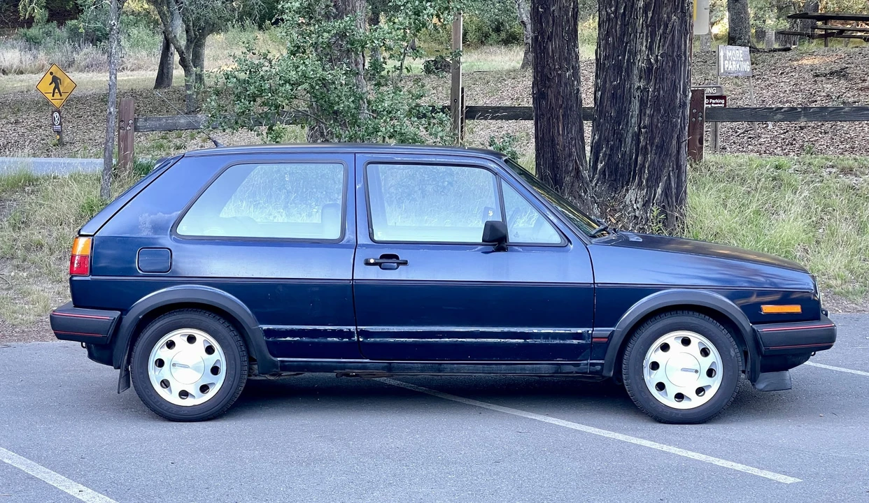 1987 Volkswagen GTI Mk2 - Image 7 of 31