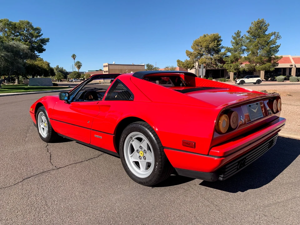 1988 Ferrari 328 GTS - Image 22 of 31