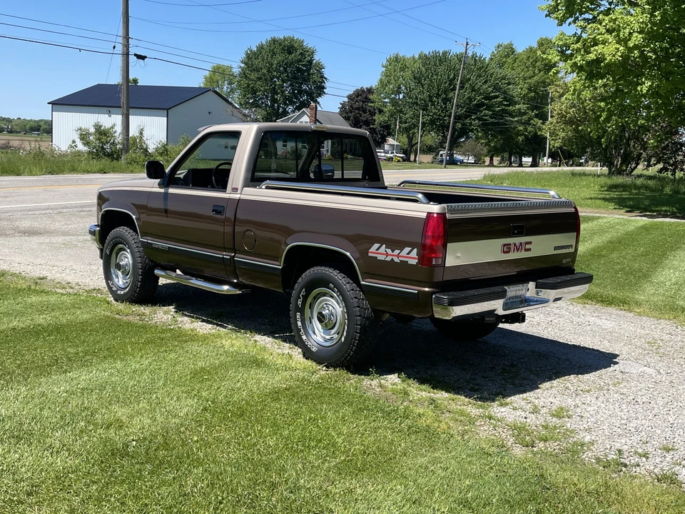 1988 GMC Sierra 1st Gen - Image 7 of 31