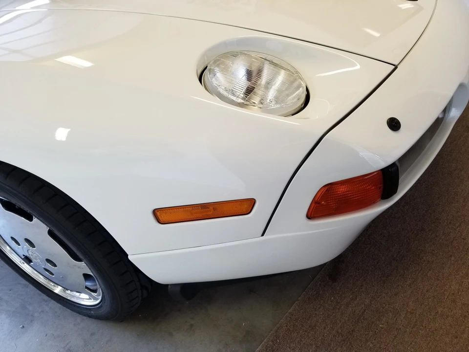 1988 Porsche 928 S4 - Image 23 of 31