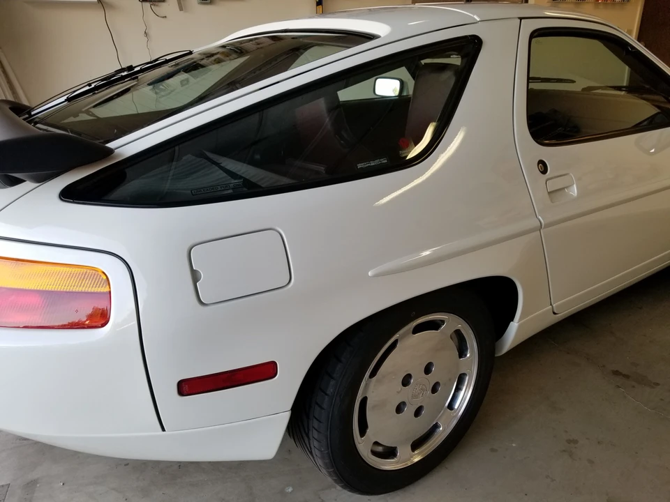 1988 Porsche 928 S4 - Image 29 of 31