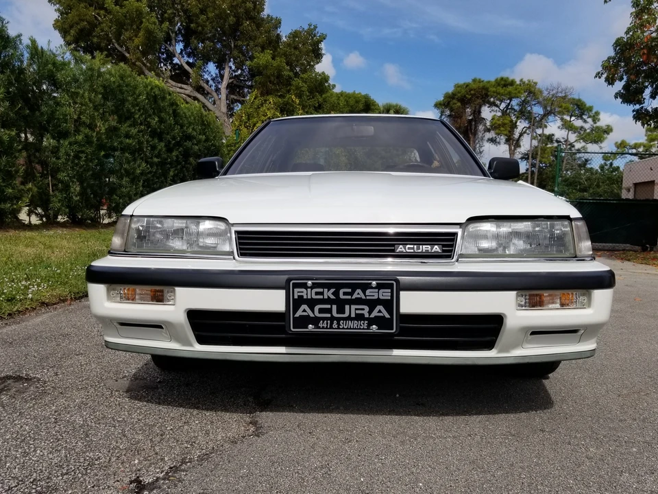 1989 Acura Legend 1st Gen - Image 10 of 31
