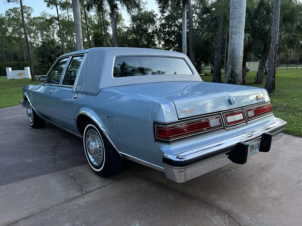 1989 Chrysler New Yorker - Image 6 of 31