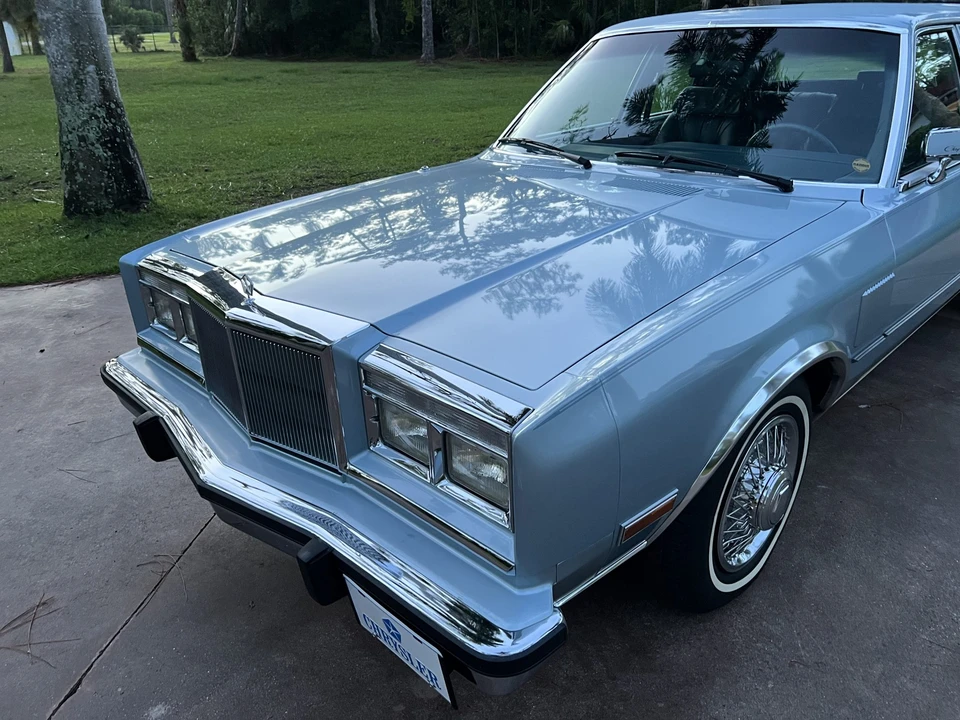 1989 Chrysler New Yorker - Image 15 of 31