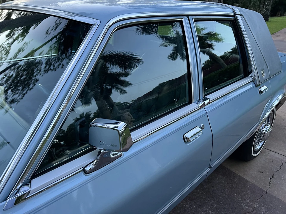 1989 Chrysler New Yorker - Image 20 of 31