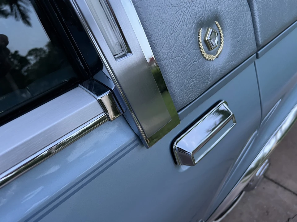 1989 Chrysler New Yorker - Image 27 of 31