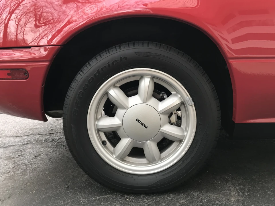 1990 Mazda NA MX-5 Miata - Image 16 of 31