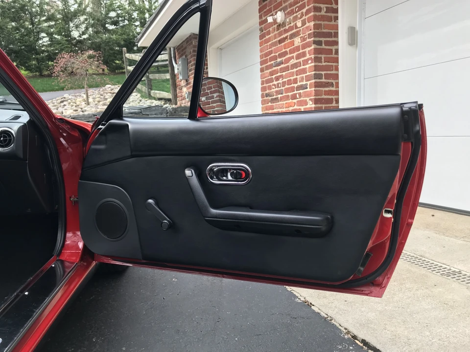 1990 Mazda NA MX-5 Miata - Image 24 of 31