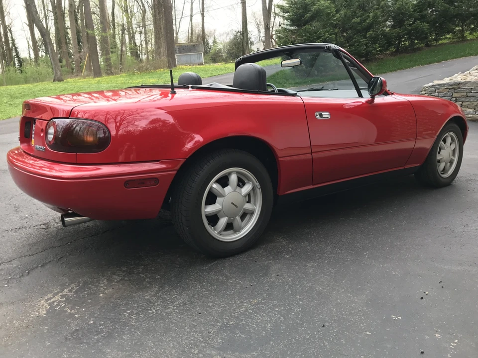 1990 Mazda NA MX-5 Miata - Image 10 of 31