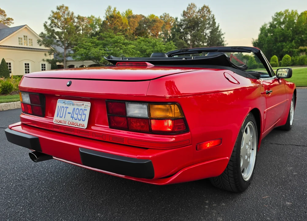 1990 Porsche 944 S2 - Image 15 of 31