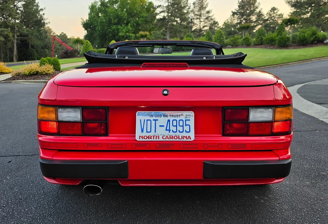 1990 Porsche 944 S2 - Image 13 of 31